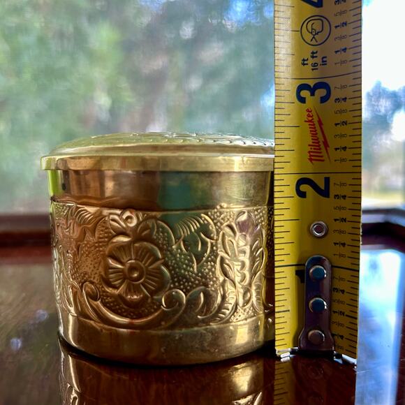 Vintage Ornate Bronze Trinket Box with Floral  Embossed Design - Picture 9 of 10